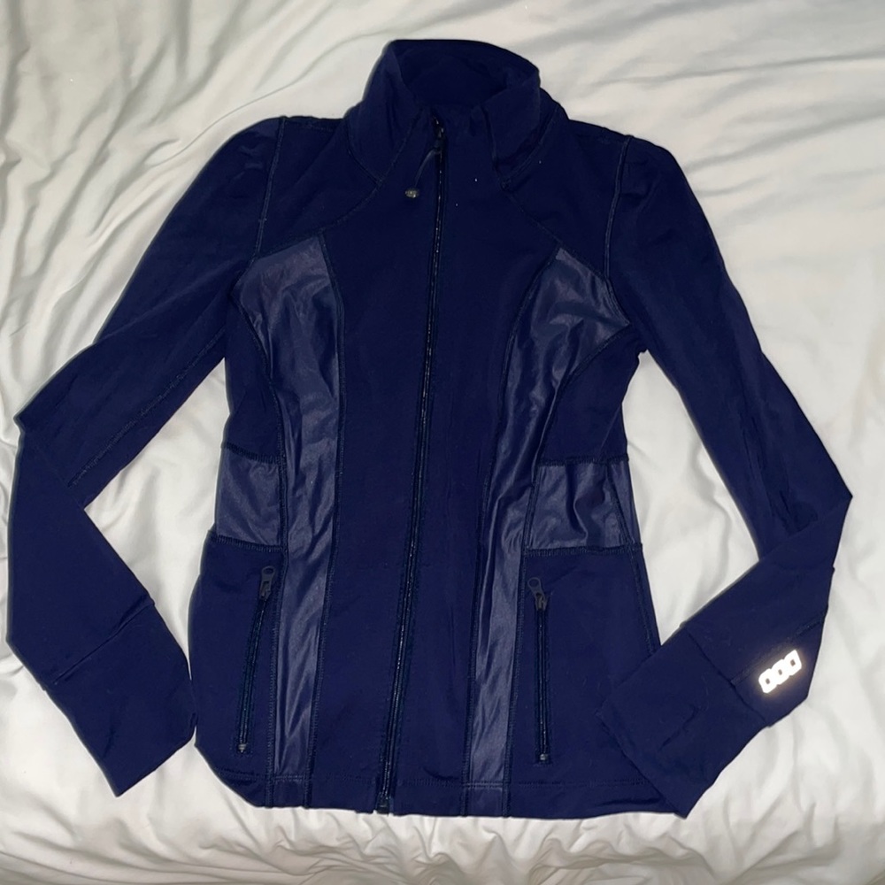 Lorna Jane zippered navy jacket